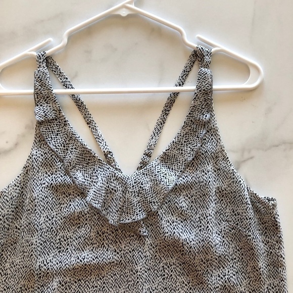 Cabi Flutter Strappy Top #5359 Small - Picture 7 of 13